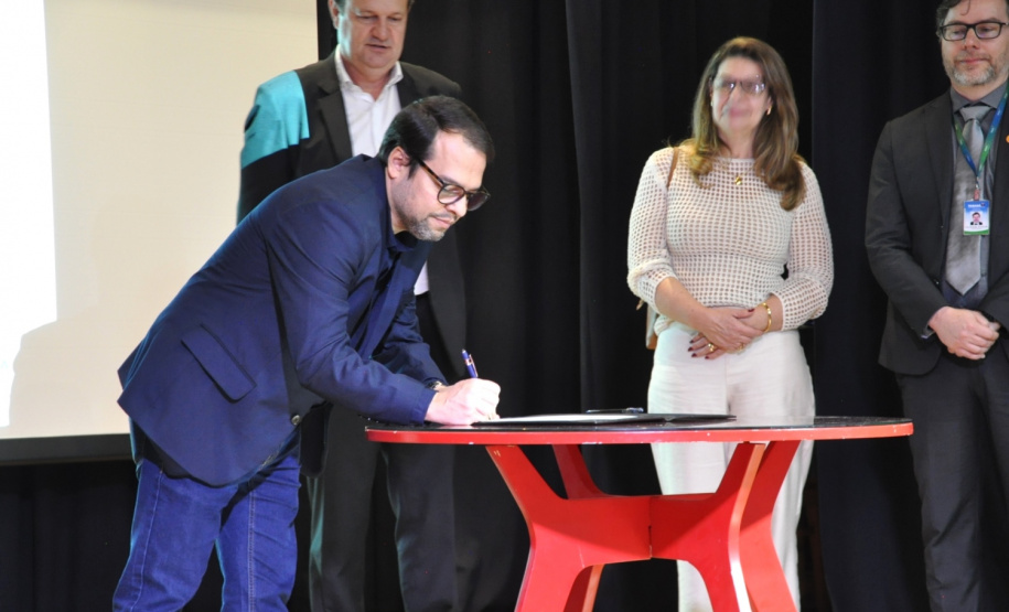 Turma da residência técnica em gestão da segurança apresenta trabalhos de conclusão