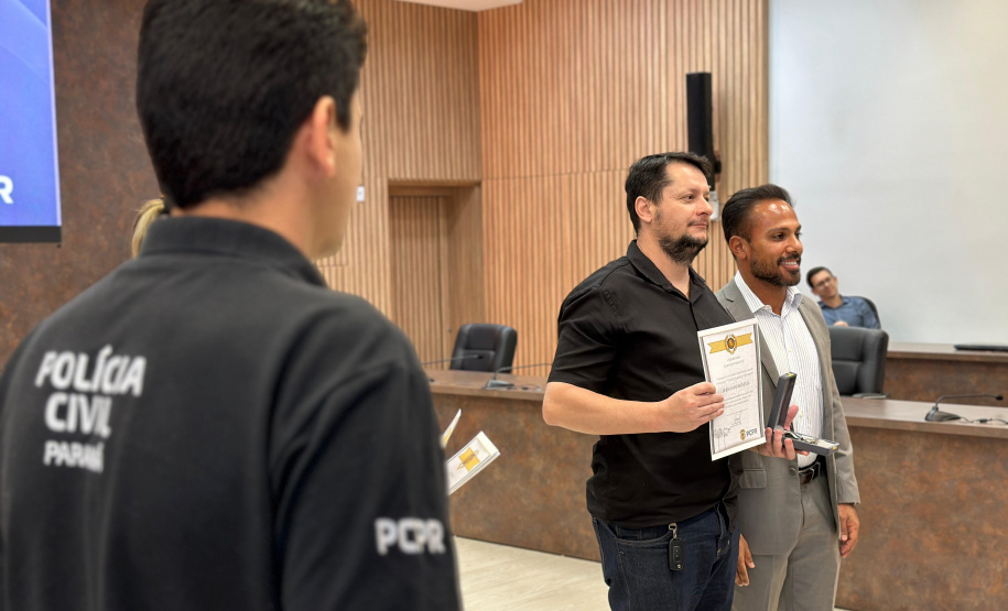 Profissionais da PCPR que atuam no Sudoeste recebem a Medalha do Serviço Policial