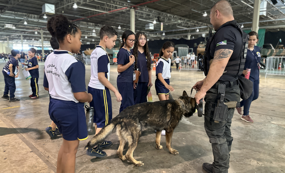 PCPR na Comunidade leva atendimento a moradores de Toledo, Cascavel e Carlópolis