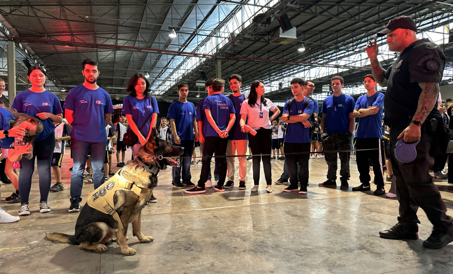 PCPR na Comunidade leva atendimento a moradores de Toledo, Cascavel e Carlópolis