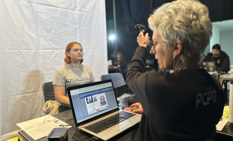 PCPR na Comunidade leva serviços de polícia judiciária à população de Arapongas e Adrianópolis