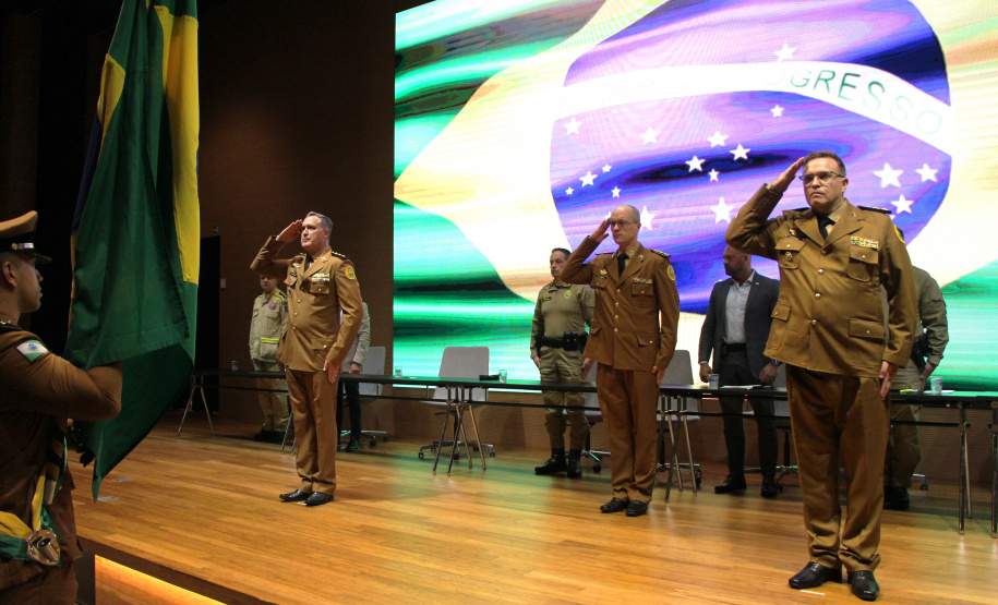 Solenidade marca a de Passagem de Comando do 3º CRPM em Maringá