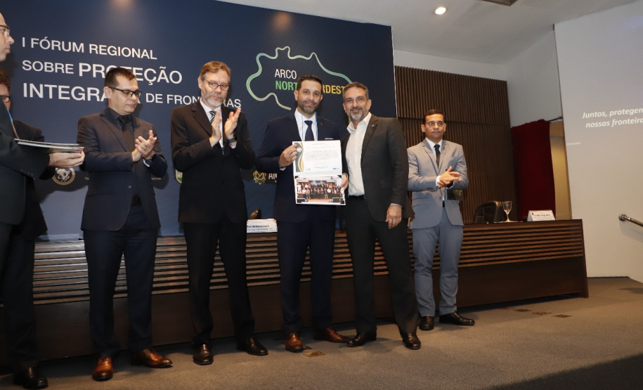 Secretaria da Segurança Pública do Paraná participa de fórum sobre proteção nas fronteiras