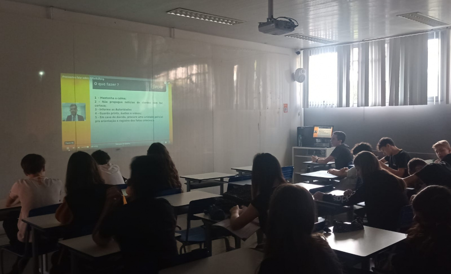 PCPR conscientiza 2,7 mil alunos em palestra online sobre cyberbullying