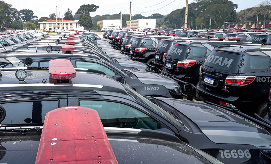 Governador inaugura sede do Batalhão de Patrulha Escolar e entrega 52 viaturas da Rotam