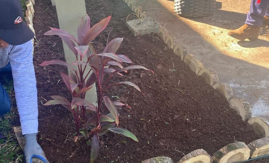 Canteiro de obras com monitorados promove reinserção social em Londrina