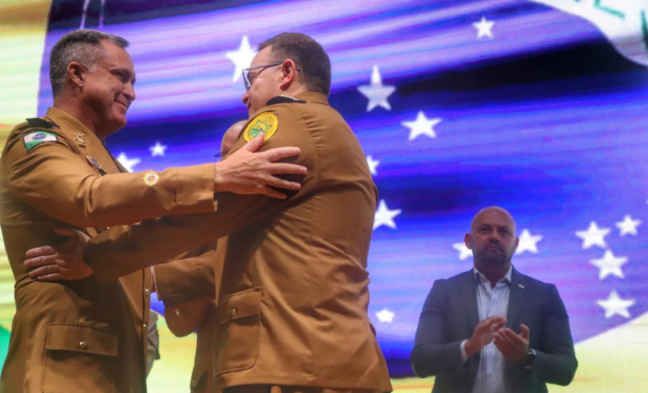 Solenidade marca a de Passagem de Comando do 3º CRPM em Maringá