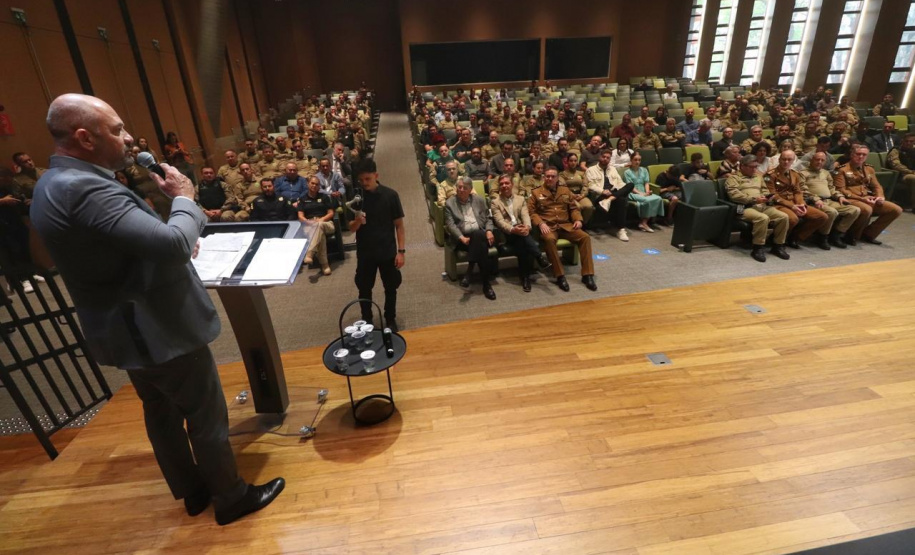 Solenidade marca a de Passagem de Comando do 3º CRPM em Maringá