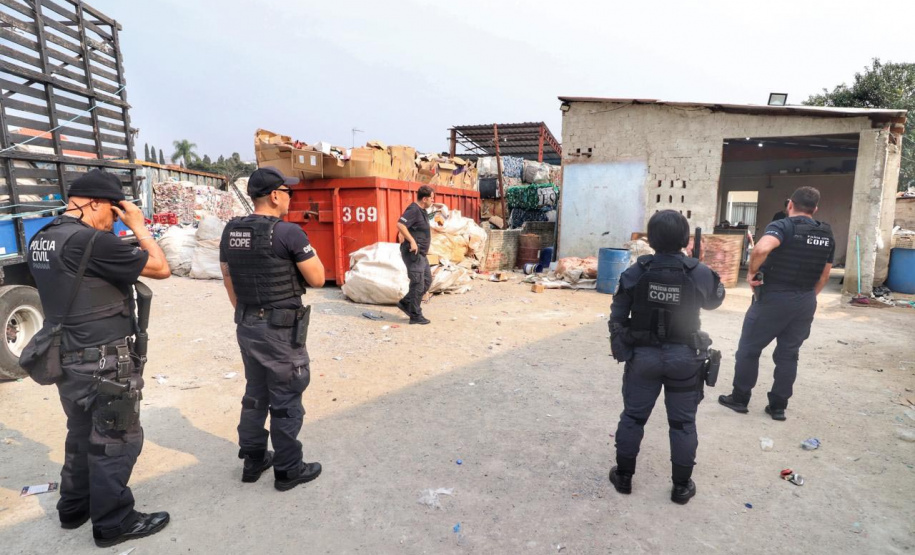 Operação prende 12 pessoas e apreende 3,4 toneladas de fios de cobre no Paraná