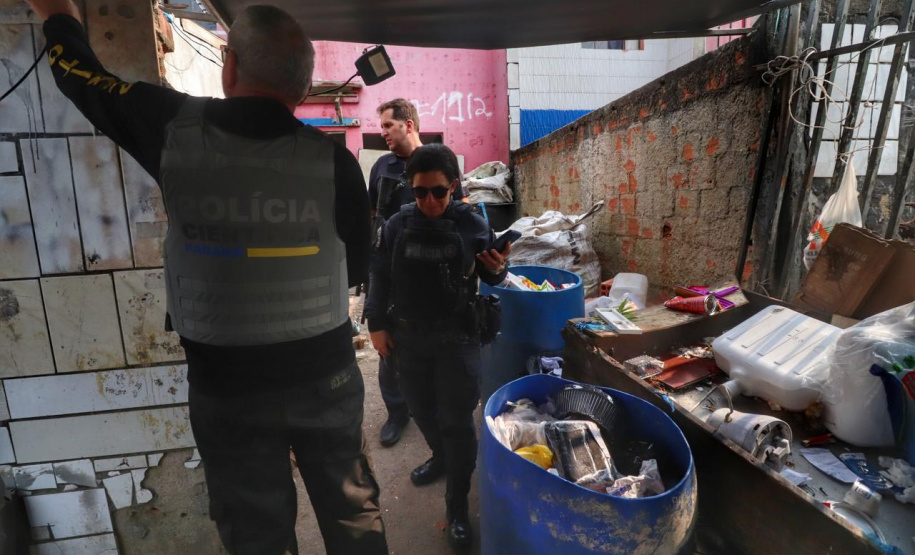 Operação prende 12 pessoas e apreende 3,4 toneladas de fios de cobre no Paraná