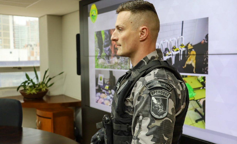 Secretário e comissão discutem melhorias e ampliações de serviços com cães em todo o Paraná