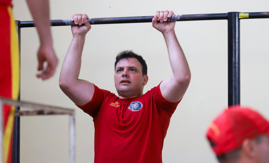 Corpo de Bombeiros inicia testes físicos para curso de formação de guarda-vidas
