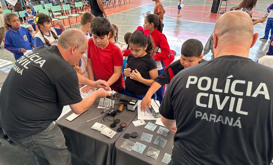 PCPR na Comunidade leva serviços para população de Santa Izabel do Oeste, Nova Esperança e Realeza