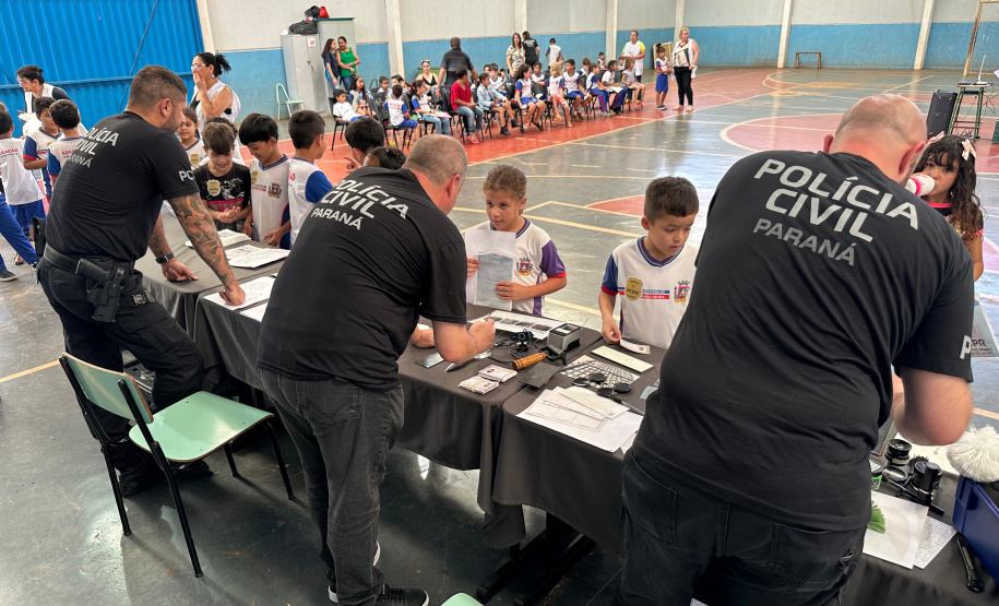 PCPR na Comunidade leva serviços para população de Santa Izabel do Oeste, Nova Esperança e Realeza