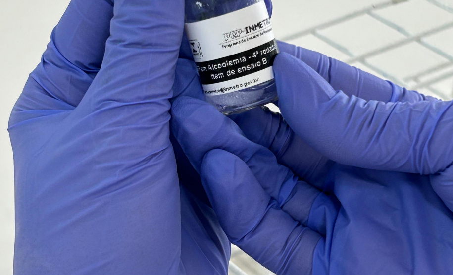 Polícia Científica participa de ensaio do Inmetro sobre análises de álcool no sangue