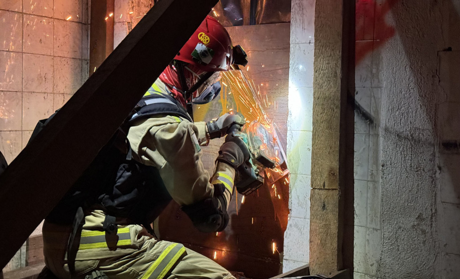 Corpo de Bombeiros capacita nova equipe da Força-Tarefa de Respostas a Desastres
