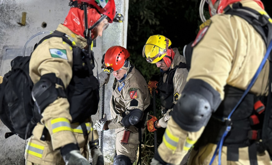 Corpo de Bombeiros capacita nova equipe da Força-Tarefa de Respostas a Desastres