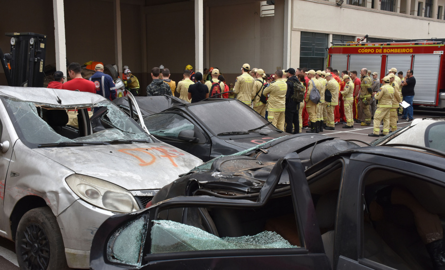 Equipe do Corpo de Bombeiros de Cascavel vence desafio estadual de salvamento veicular