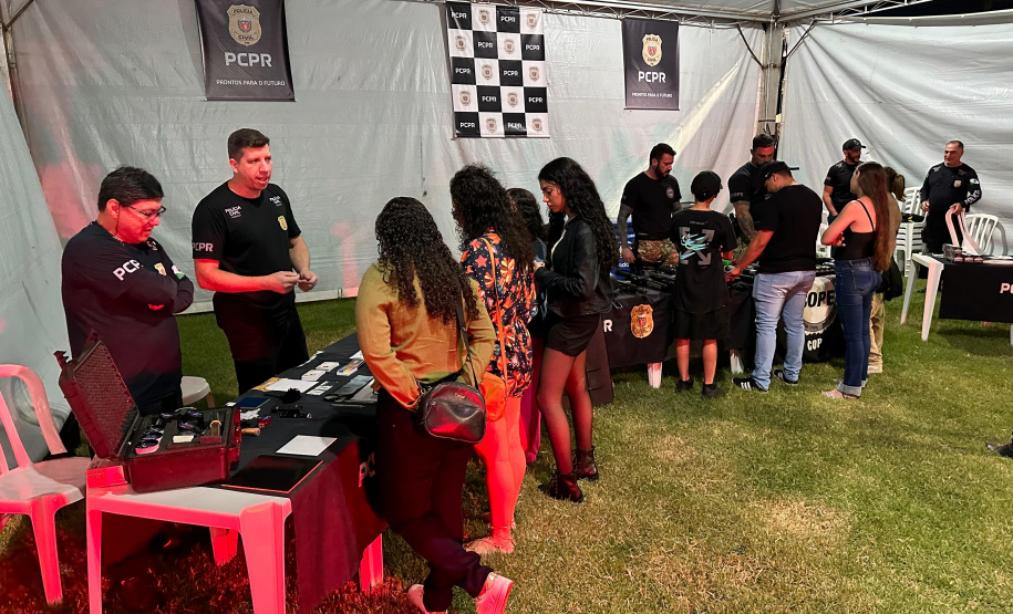 PCPR na Comunidade leva serviços para população de Santa Izabel do Oeste, Nova Esperança e Realeza