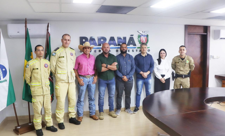 Secretário Hudson recebe comitiva de Colorado