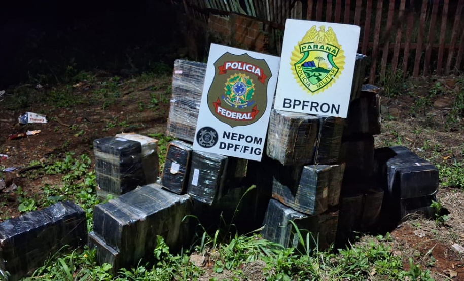 PMPR prende dupla com quase meia tonelada de maconha em Foz o Iguaçu