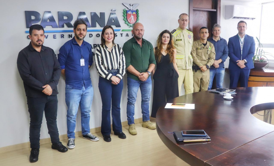 Secretário Hudson se reúne com prefeita e comitiva de Rio Branco do Sul