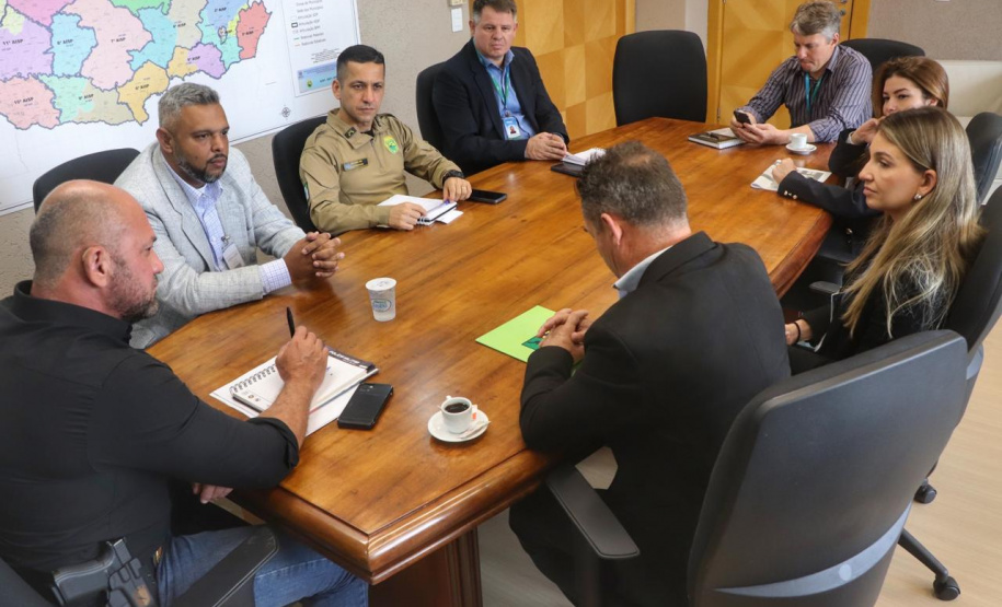 Secretário Hudson recebe vereador Ratinho, de Colombo