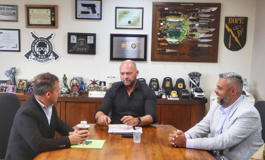 Secretário Hudson recebe vereador Ratinho, de Colombo