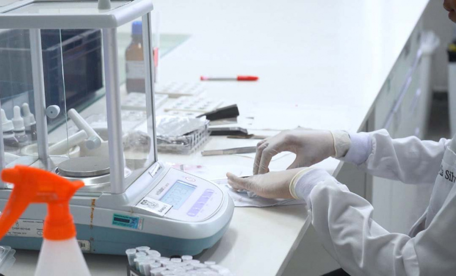 Novo equipamento da Polícia Científica vai tornar mais precisa a análise de crimes no Paraná