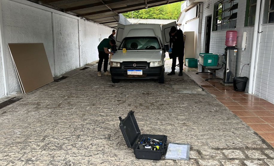 PMPR localiza veículo abandonado com meia tonelada de cocaína em Piraquara