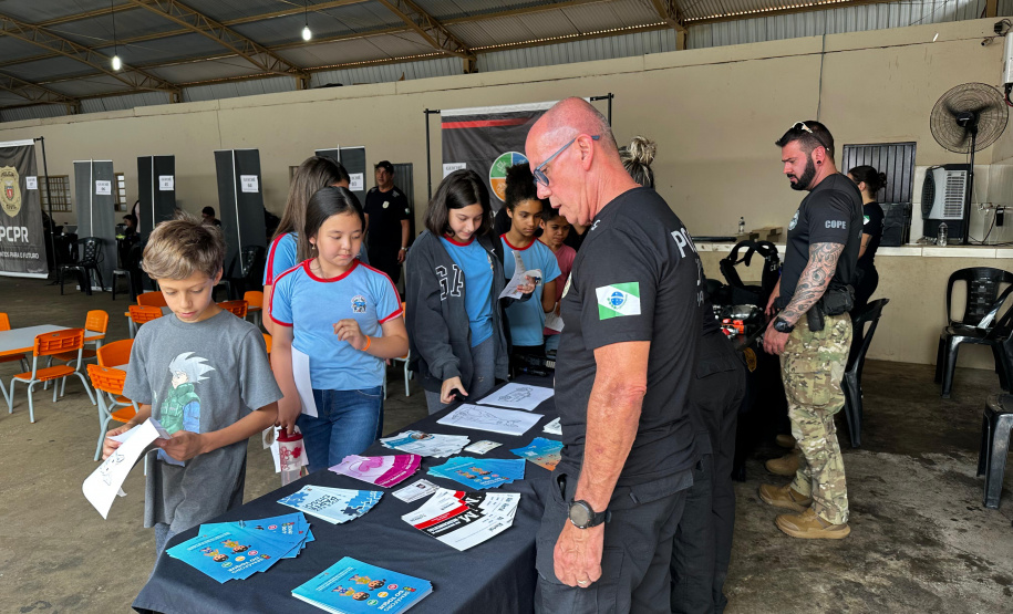 Ivaiporã e Bandeirantes recebem serviços do PCPR na Comunidade nesta semana