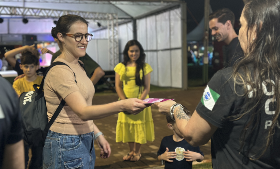 Ivaiporã e Bandeirantes recebem serviços do PCPR na Comunidade nesta semana