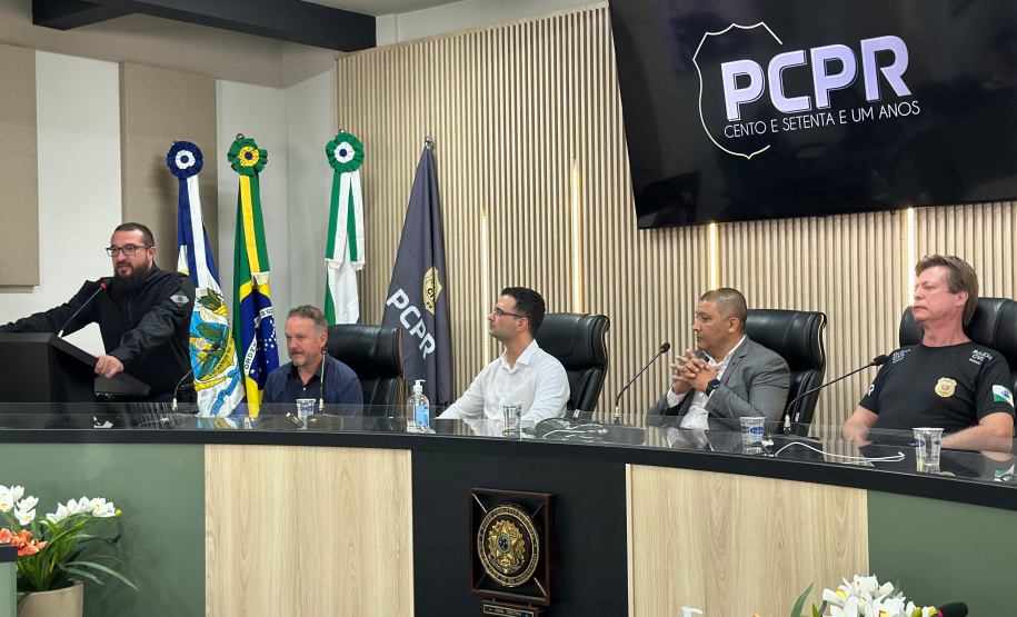 PCPR homenageia servidores com medalhas de serviço policial no sudeste do Estado