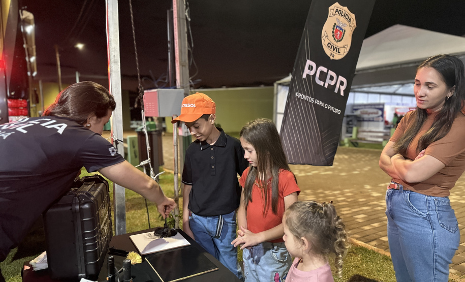 PCPR leva serviços de polícia judiciária à população de Morretes, Curitiba e Pinhais