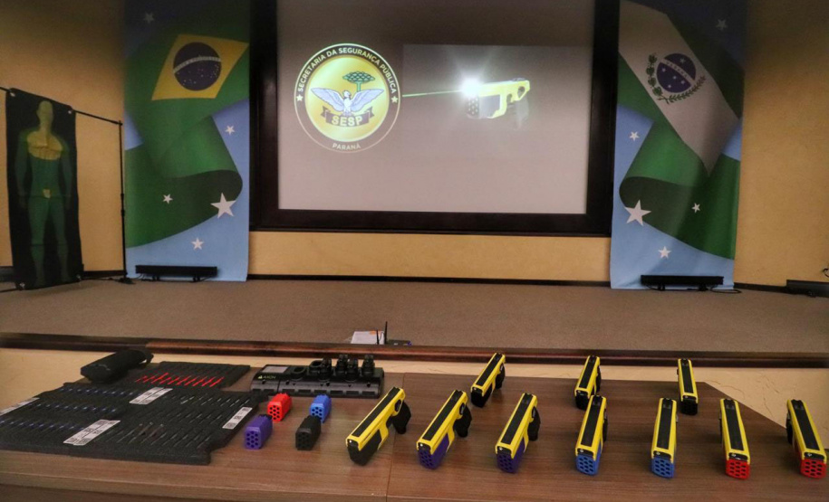 Estado compra 1,4 mil armas não letais para auxiliar trabalho das forças de segurança