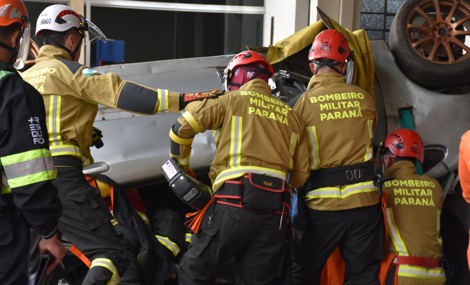 Equipe do Paraná disputa Mundial de Salvamento Veicular em Portugal