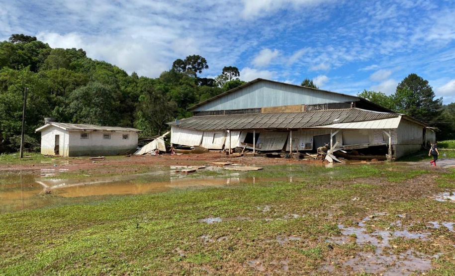 Com tropa de elite, Bombeiros reforçam equipe de busca por criança em General Carneiro