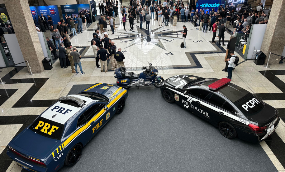 PCPR na Comunidade leva serviços a 2,5 mil pessoas em Morretes, Curitiba e Pinhais