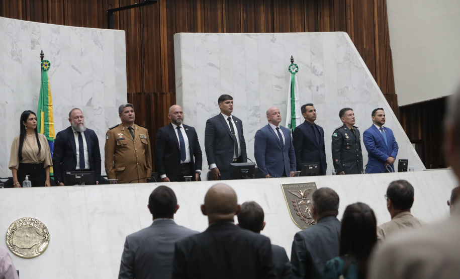 Secretário Hudson recebe homenagem na Assembleia Legislativa
