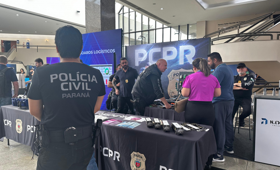 PCPR na Comunidade leva serviços a 2,5 mil pessoas em Morretes, Curitiba e Pinhais