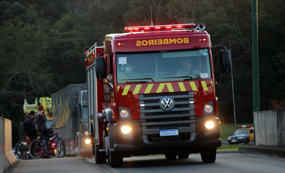Projeto de lei cria 105 cargos para novos comandos regionais do Corpo de Bombeiros