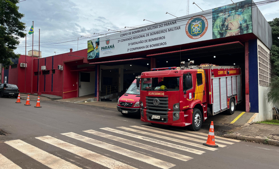CBMPR de Campo Mourão recebe novo caminhão ABTR