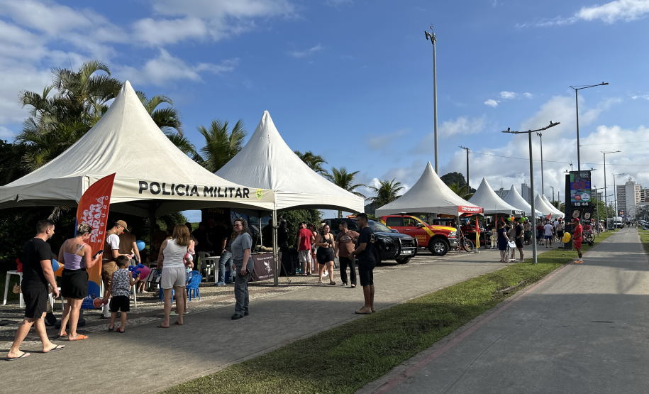 Forças de segurança do Paraná iniciam Ciclo de Exposições no Litoral