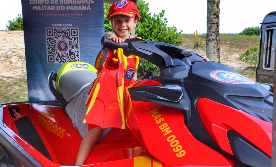 Forças de segurança do Paraná iniciam Ciclo de Exposições no Litoral