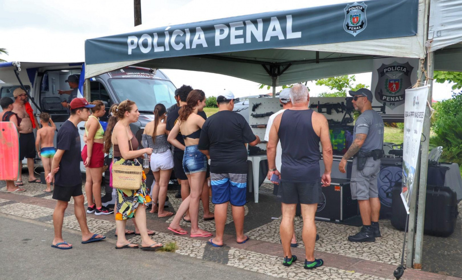 Forças de segurança do Paraná iniciam Ciclo de Exposições no Litoral