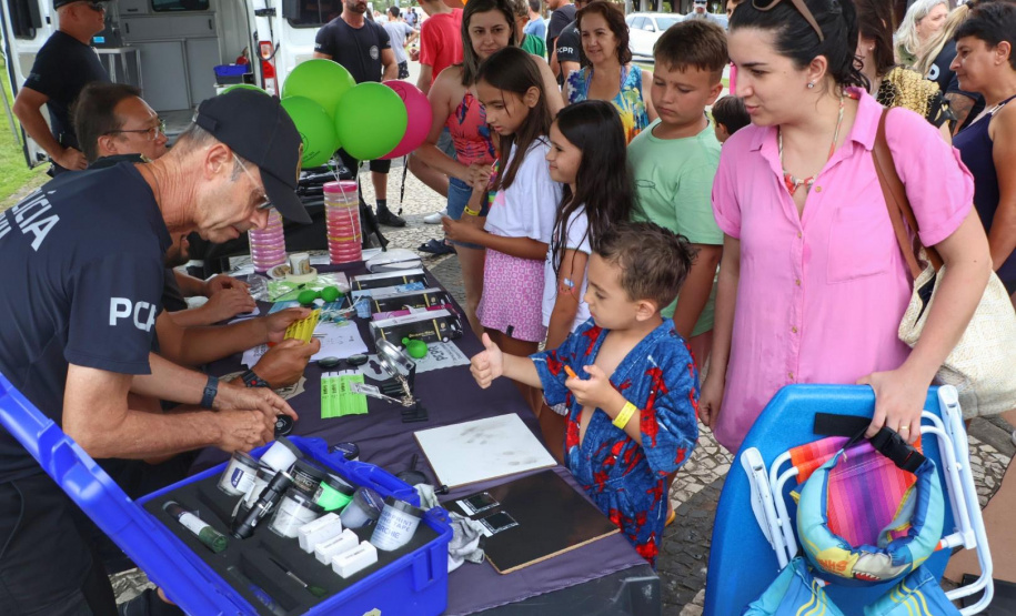 Forças de segurança do Paraná iniciam Ciclo de Exposições no Litoral