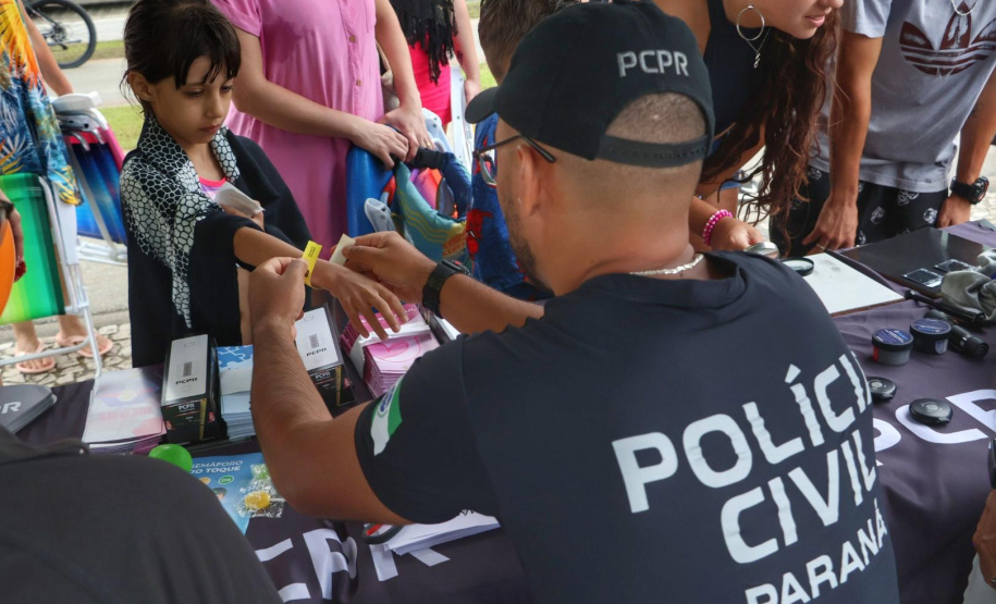 Forças de segurança do Paraná iniciam Ciclo de Exposições no Litoral