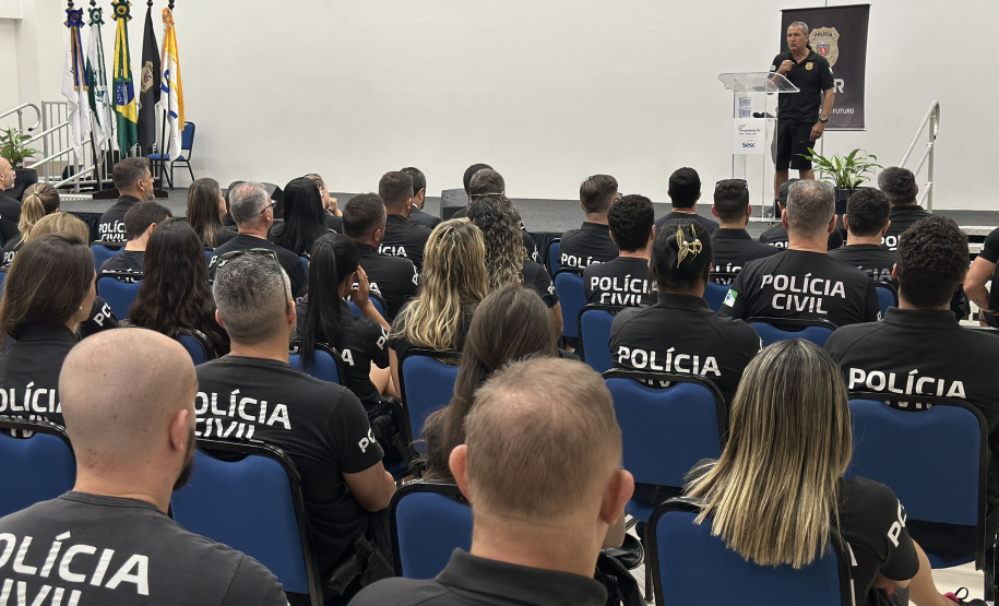 PCPR reforça capacitação de policiais na reunião de abertura do Verão Maior Paraná