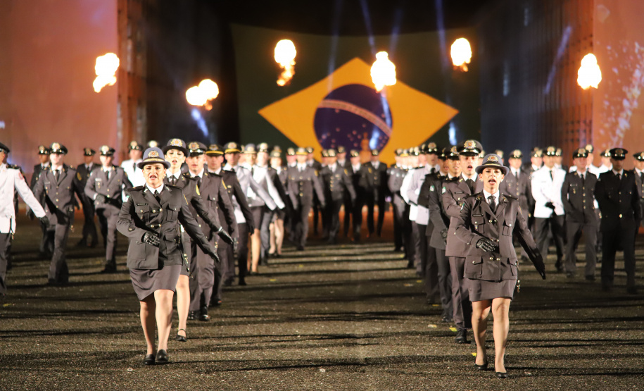 PMPR forma 102 policiais militares concluíram o Curso de Formação de Oficiais (CFO)