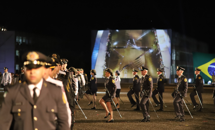 PMPR forma 102 policiais militares concluíram o Curso de Formação de Oficiais (CFO)